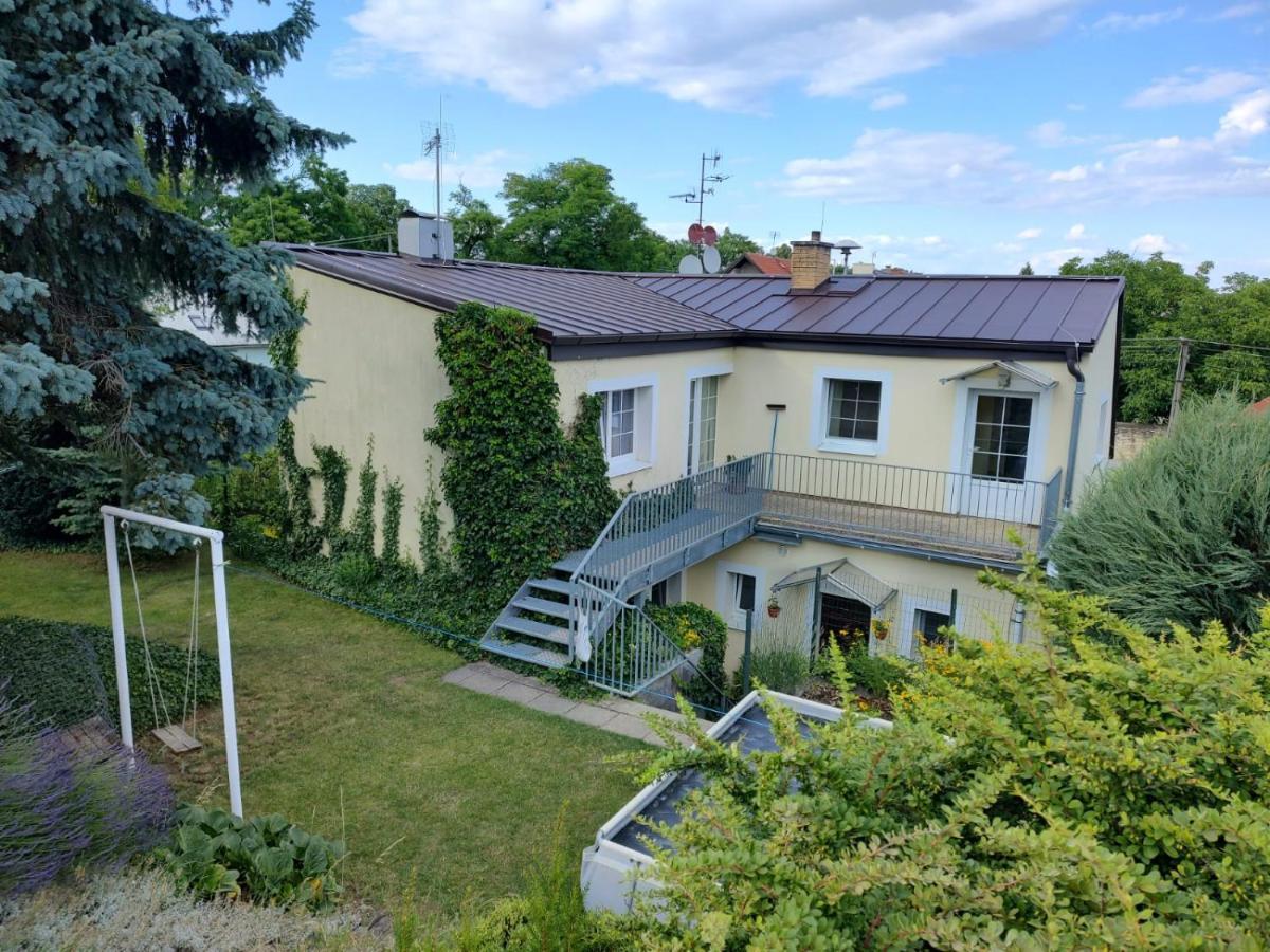 Appartement U Letiste à Kněževes Extérieur photo